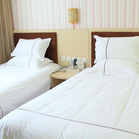 Super 8 Hotel Chengdu Airport Branch 외부 사진